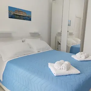 Mare Luna Apartment Bari
